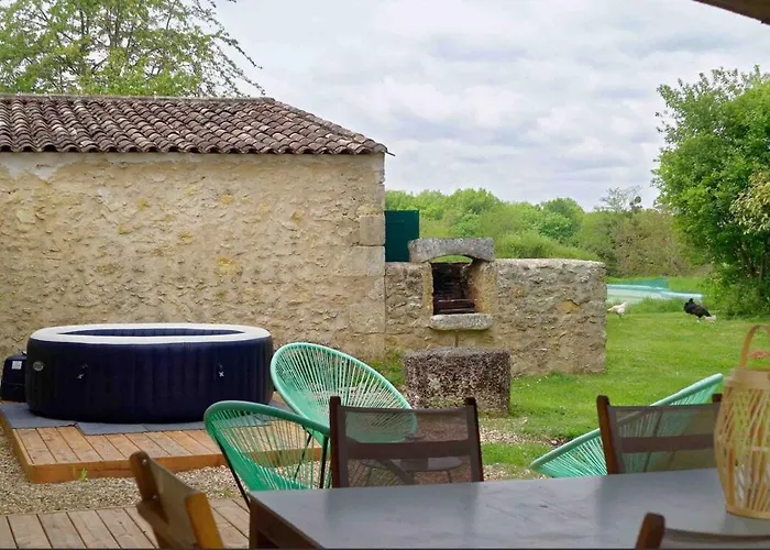 L'oree Des Vignes Ferienhaus *